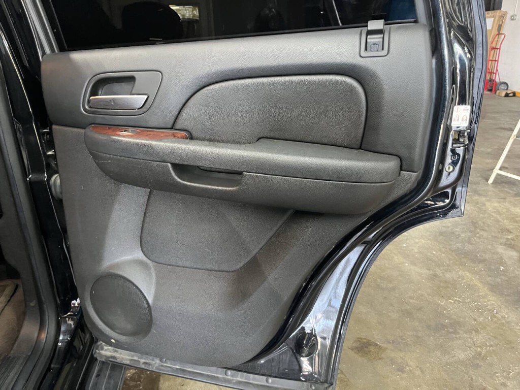 2014 Chevrolet Tahoe Image 14