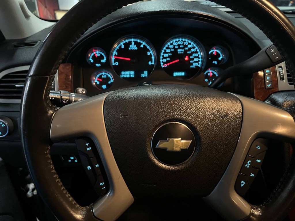 2014 Chevrolet Tahoe Image 23