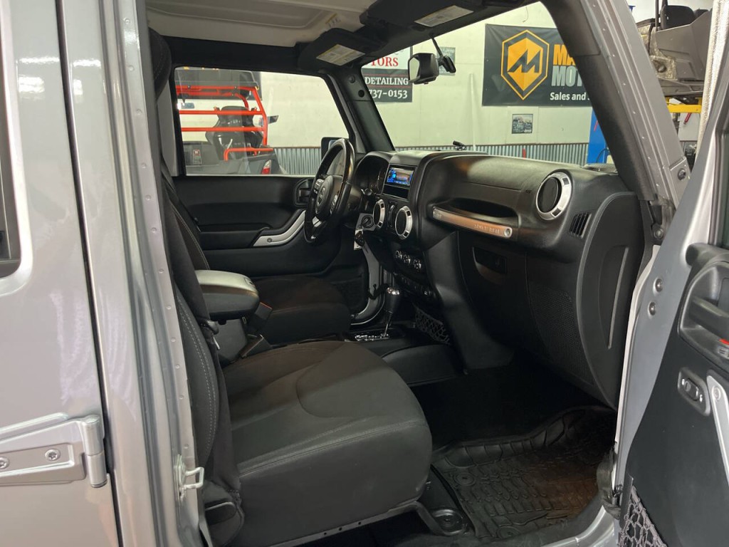 2017 Jeep Wrangler Unlimited Image 9