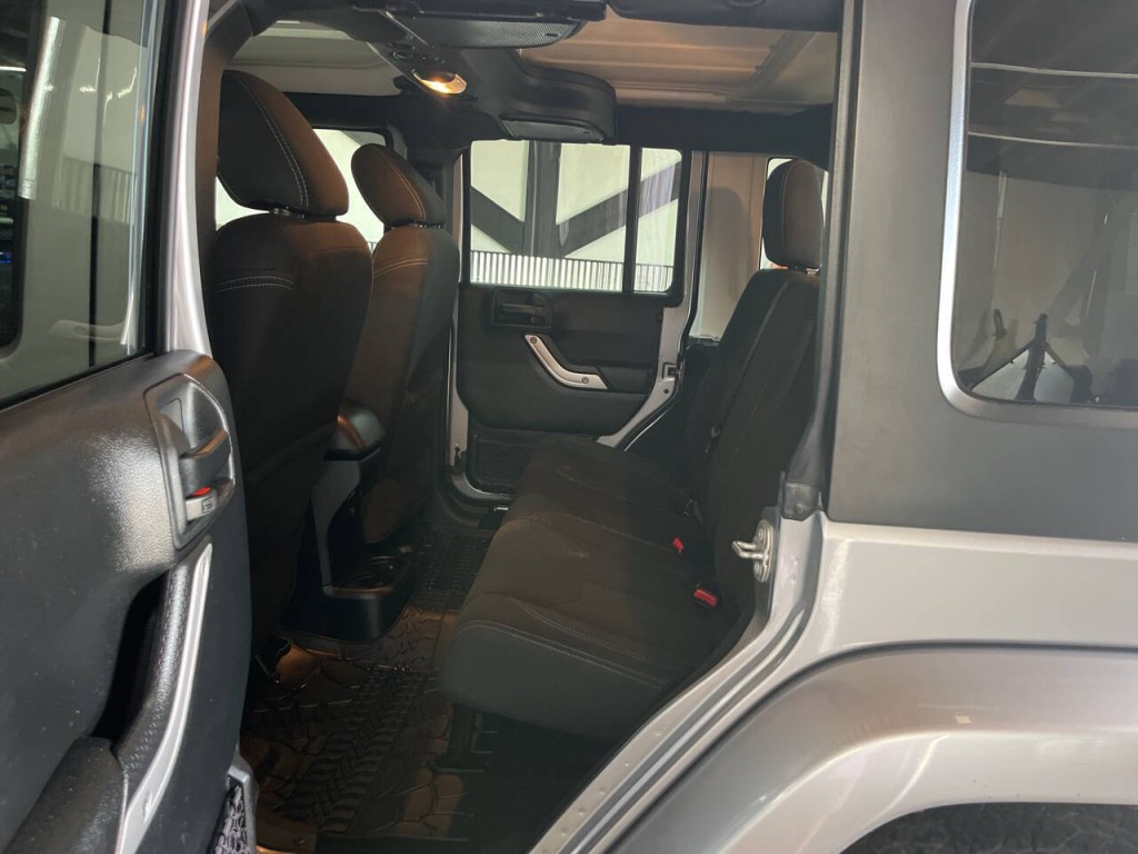 2017 Jeep Wrangler Unlimited Image 15