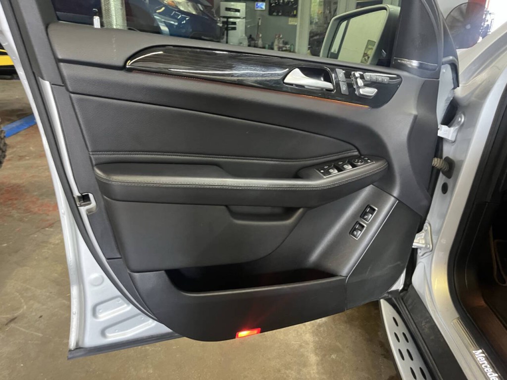 2019 Mercedes-Benz GLS-Class Image 18