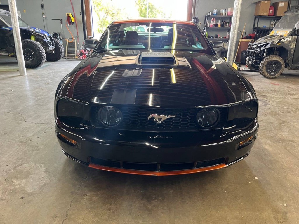 2009 Ford Mustang Image 4