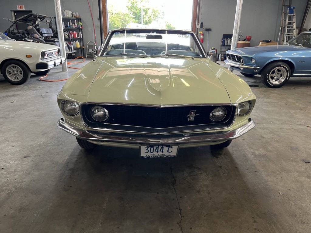 1969 Ford Mustang Image 4