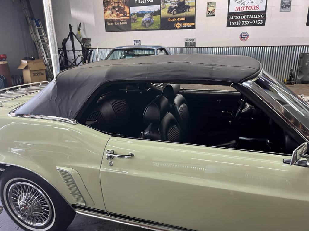 1969 Ford Mustang Image 24