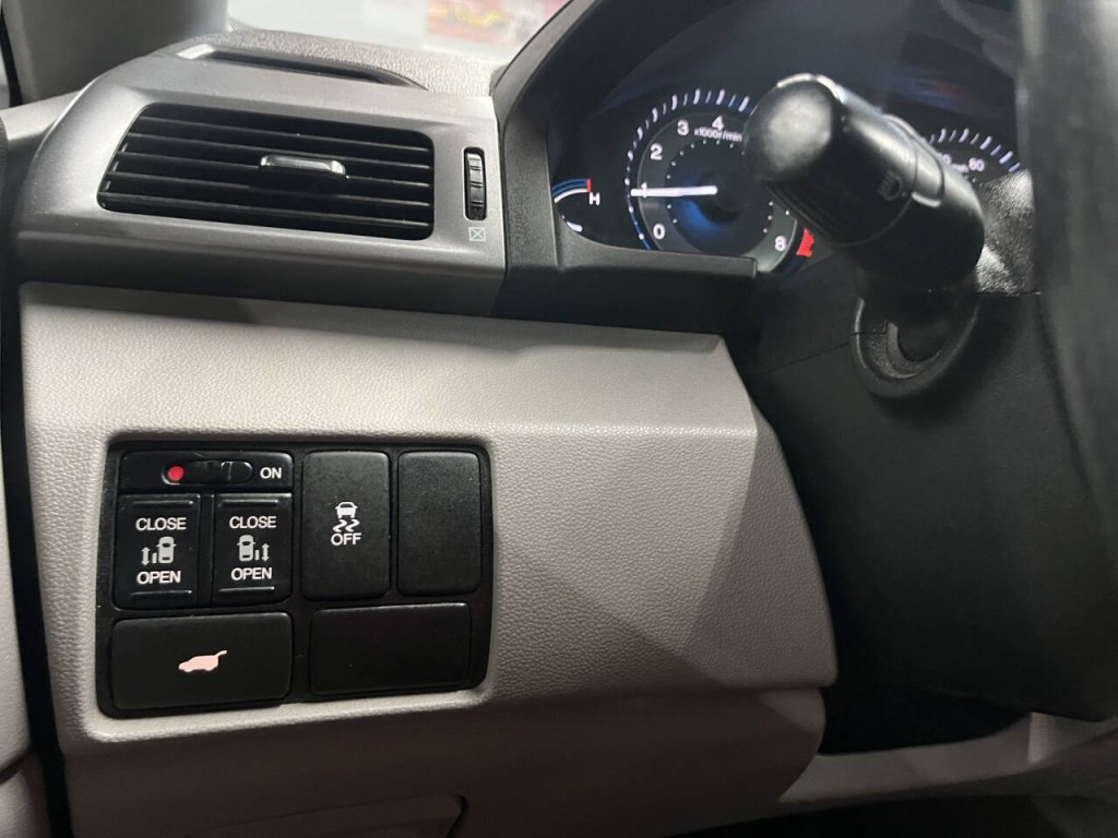 2012 Honda Odyssey Image 23