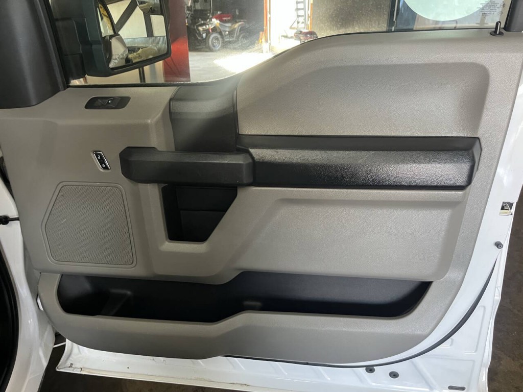 2016 Ford F-150 Image 10