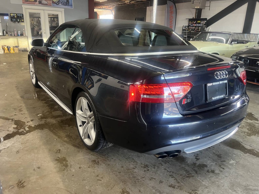 2012 Audi S5 Image 6