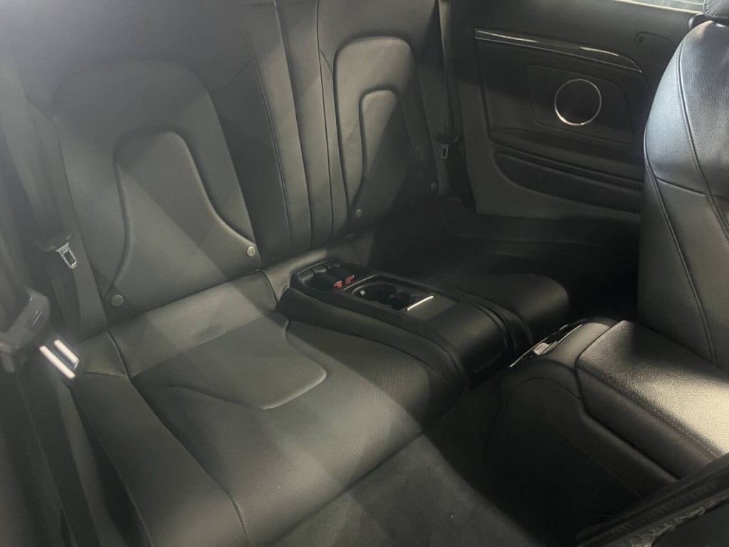 2012 Audi S5 Image 11