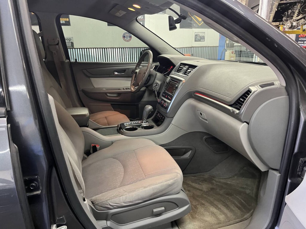 2014 GMC Acadia Image 10