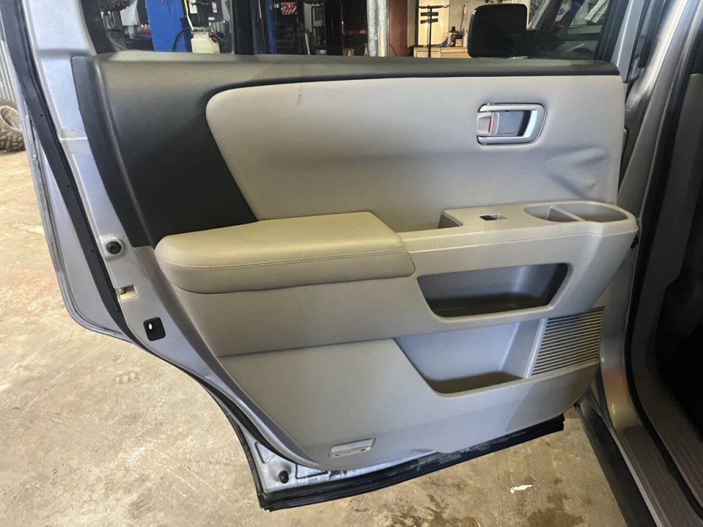 2011 Honda Pilot Image 16