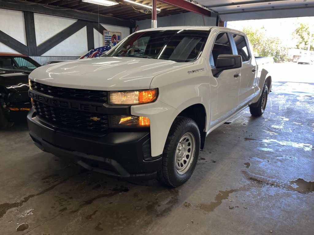 2021 Chevrolet Silverado 1500 Image 3