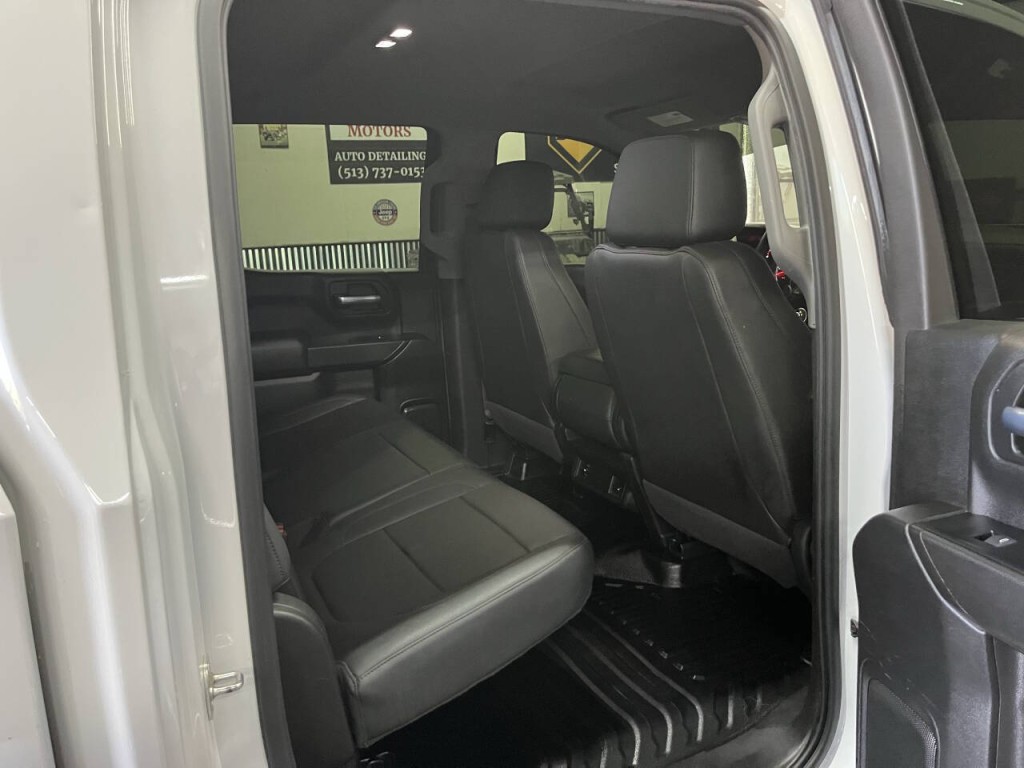 2021 Chevrolet Silverado 1500 Image 12