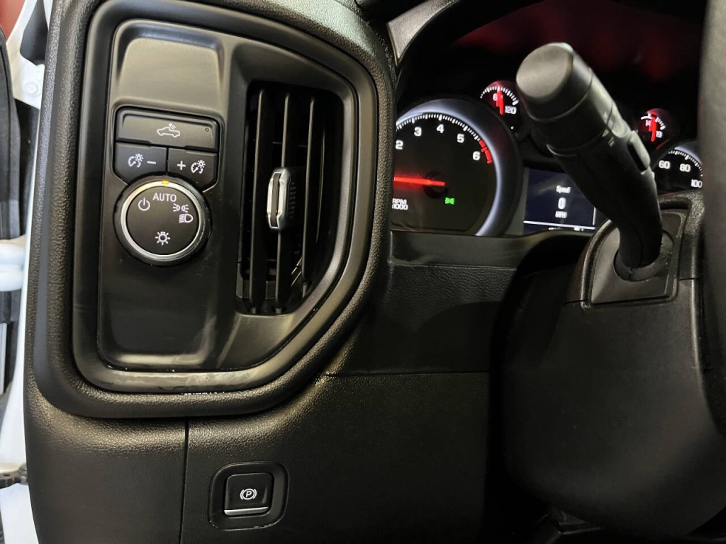 2021 Chevrolet Silverado 1500 Image 21