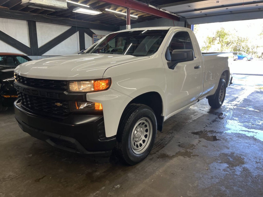 2021 Chevrolet Silverado 1500 Image 3