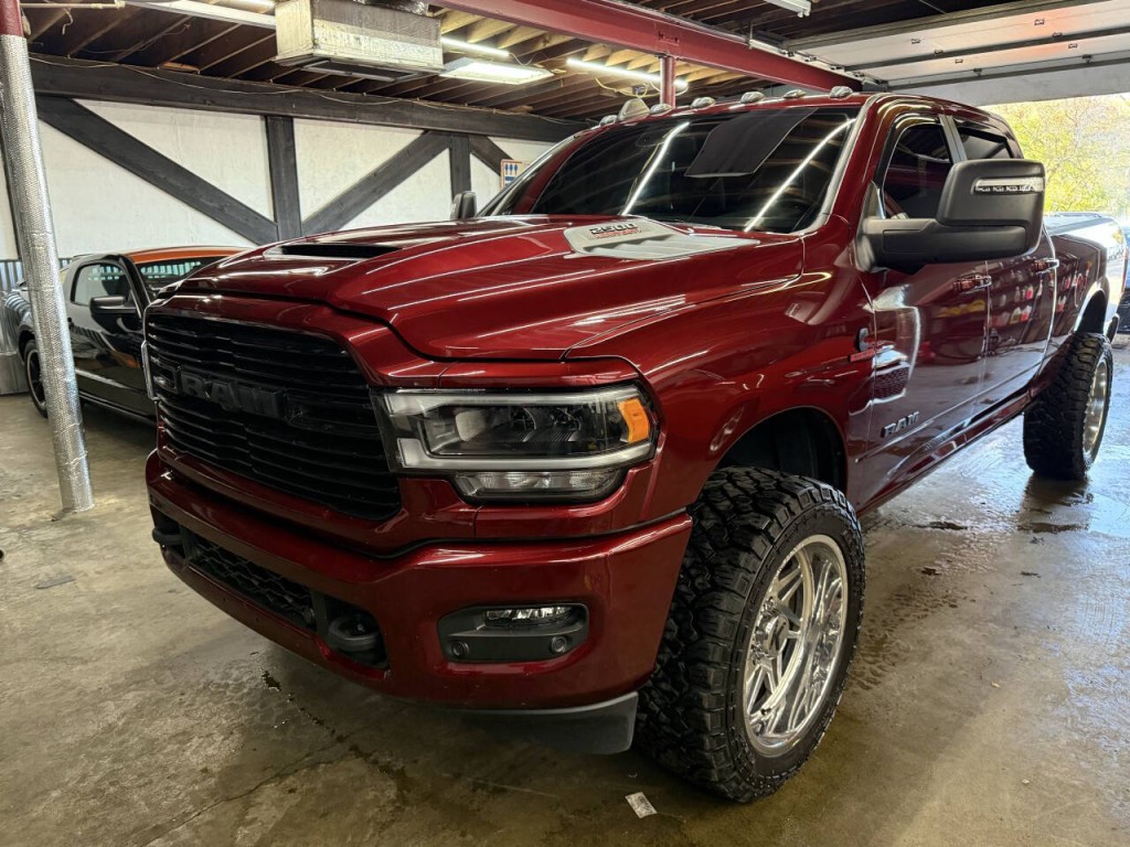 2024 RAM 2500 Image 5