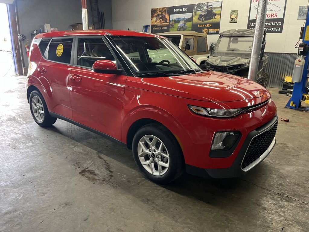 2022 Kia Soul Image 3