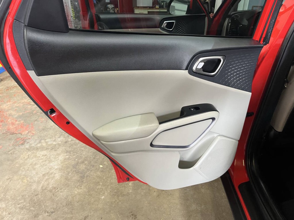 2022 Kia Soul Image 16