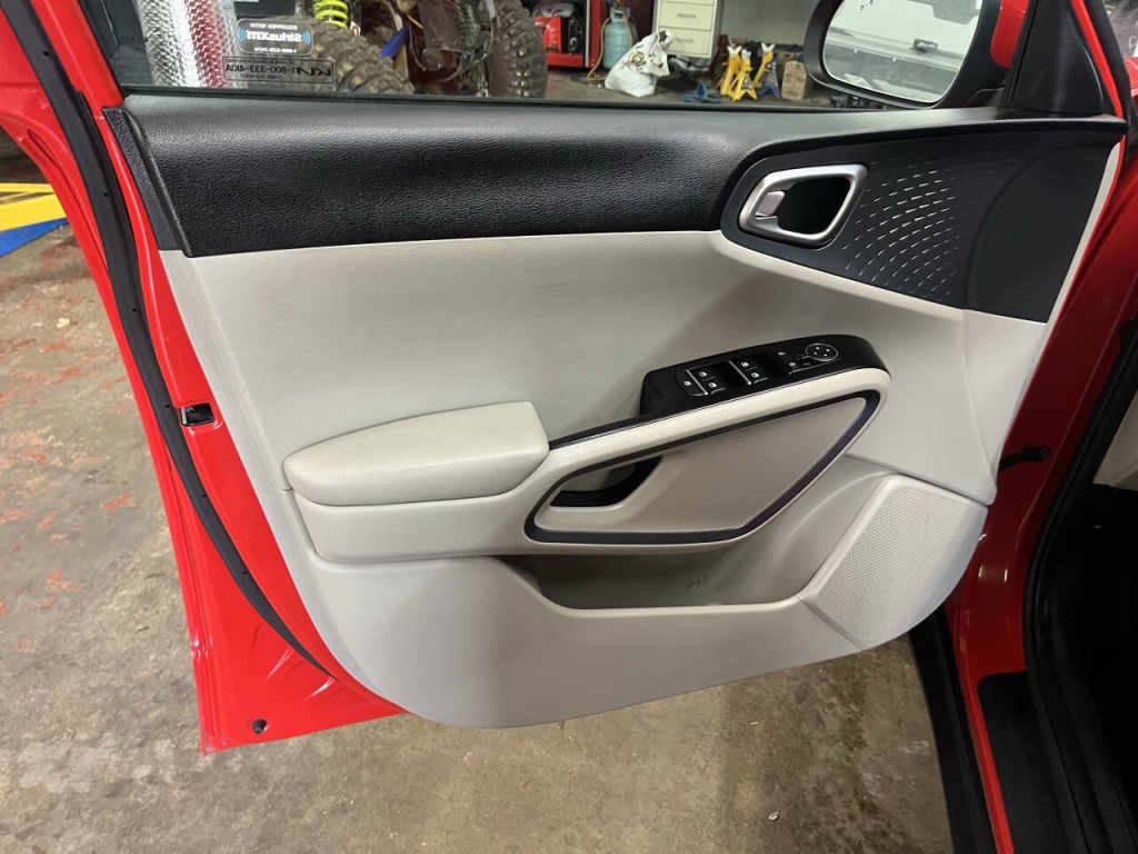 2022 Kia Soul Image 18