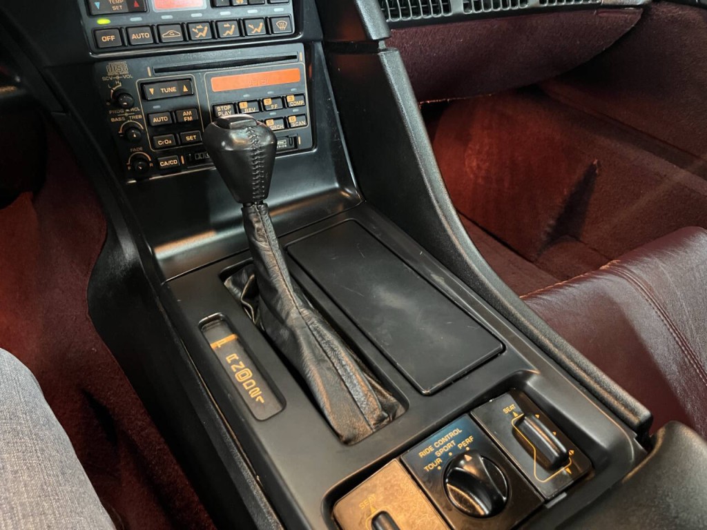 1993 Chevrolet Corvette Image 14
