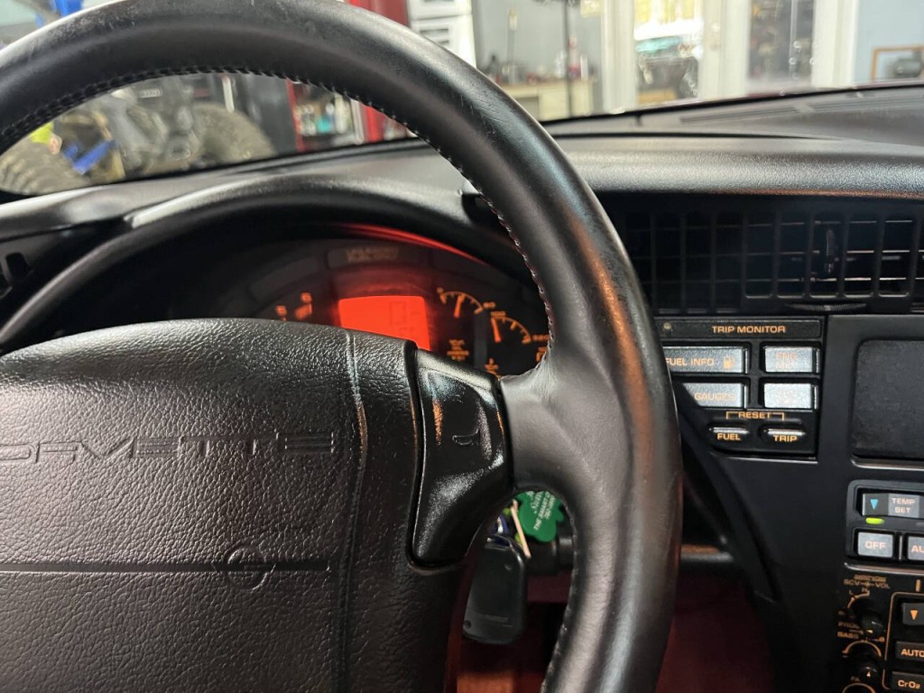 1993 Chevrolet Corvette Image 15