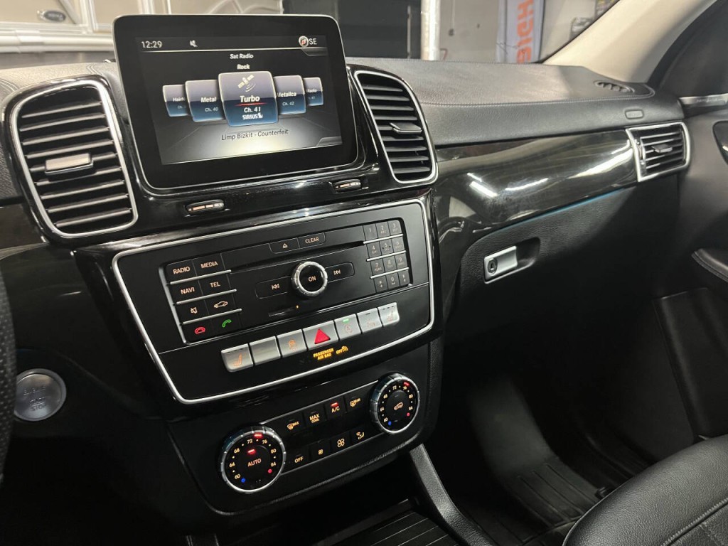 2018 Mercedes-Benz GLS-Class Image 19