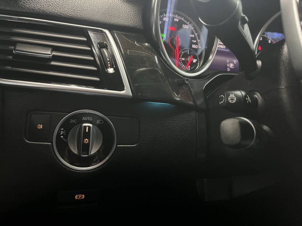 2018 Mercedes-Benz GLS-Class Image 21