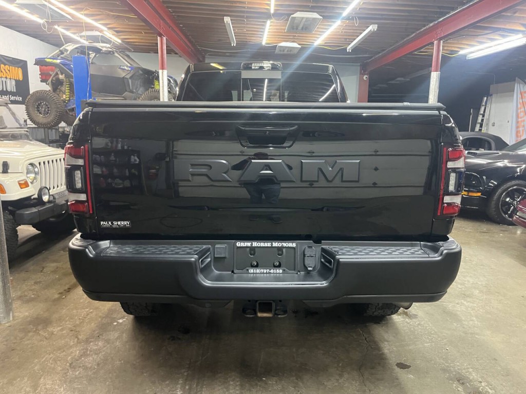 2022 RAM 2500 Image 8