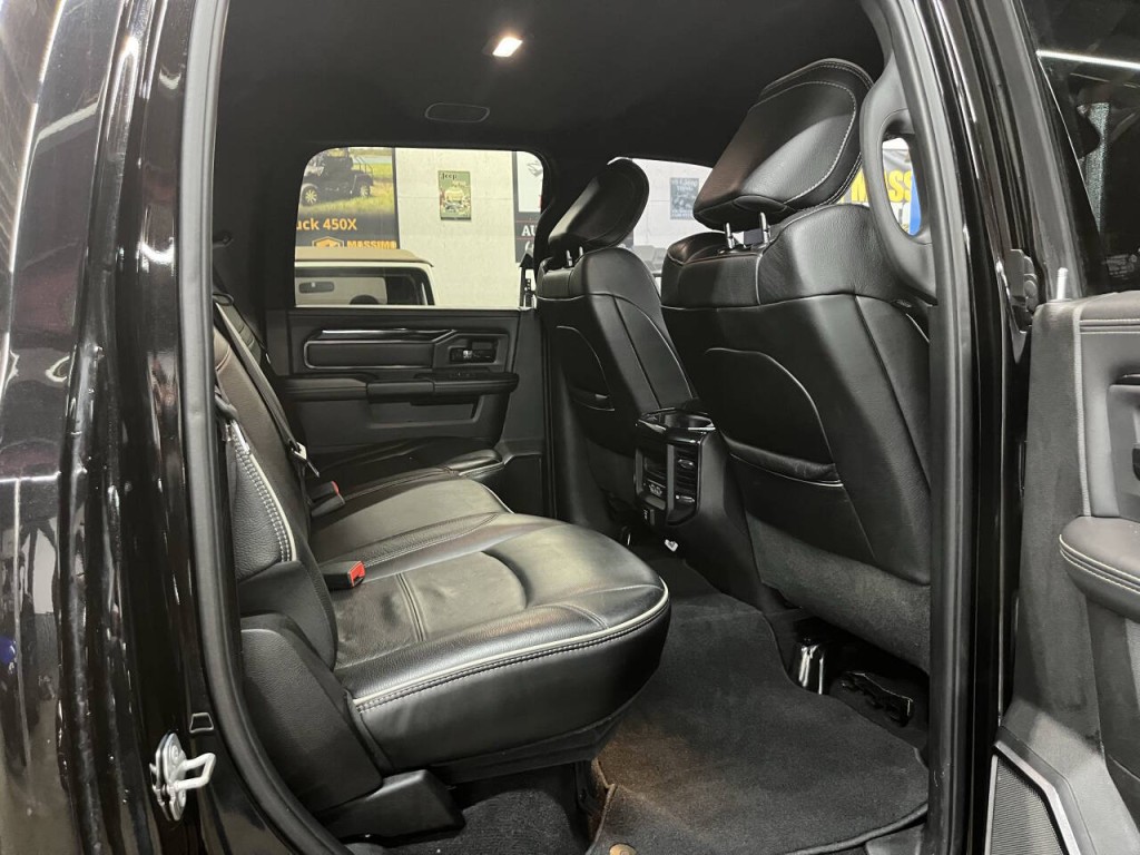 2022 RAM 2500 Image 9