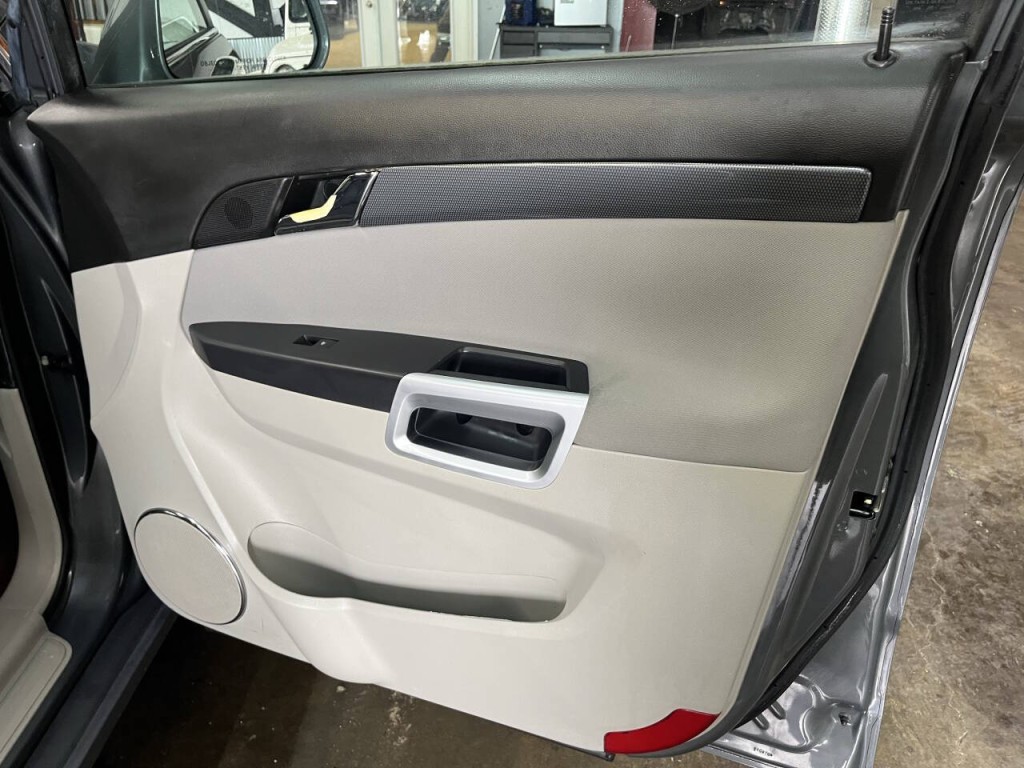 2009 Saturn Vue Image 10