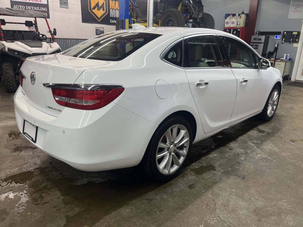 2015 Buick Verano Image 8