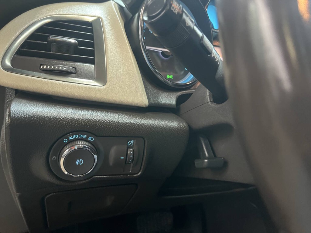 2015 Buick Verano Image 24