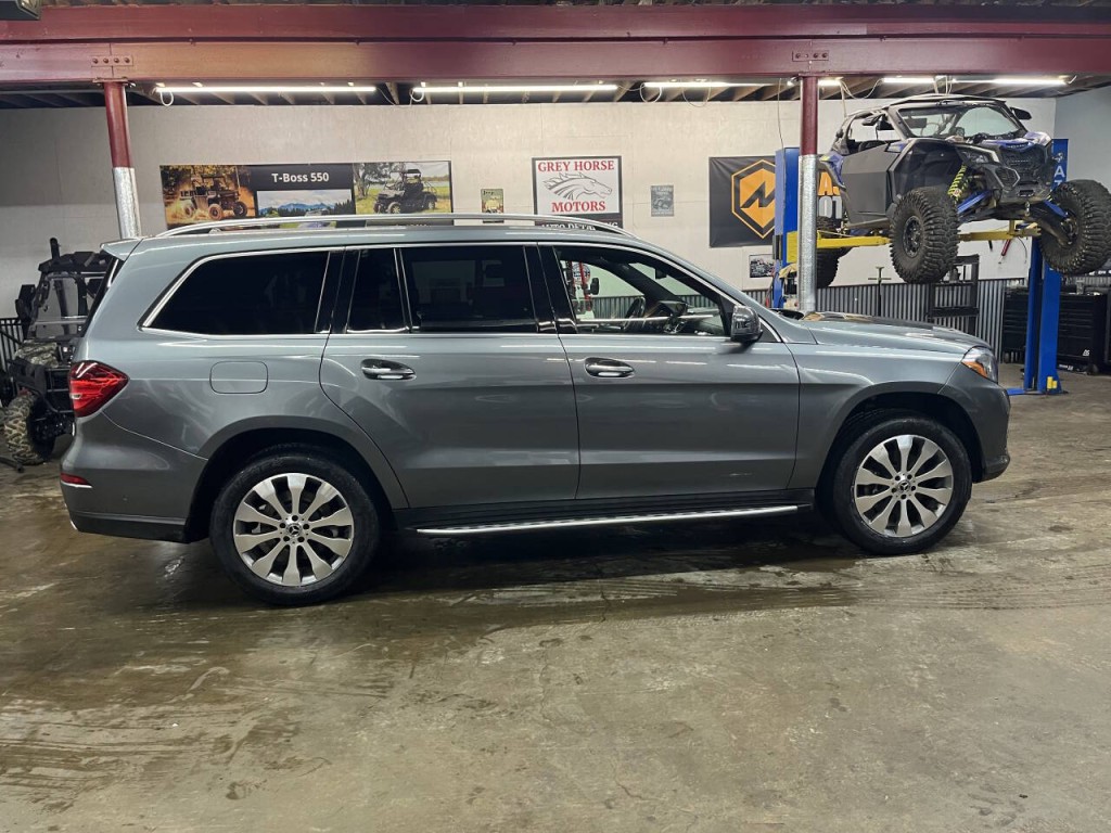 2017 Mercedes-Benz GLS-Class Image 2