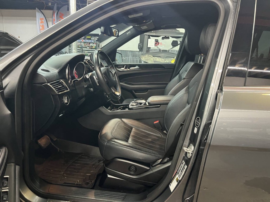 2017 Mercedes-Benz GLS-Class Image 22