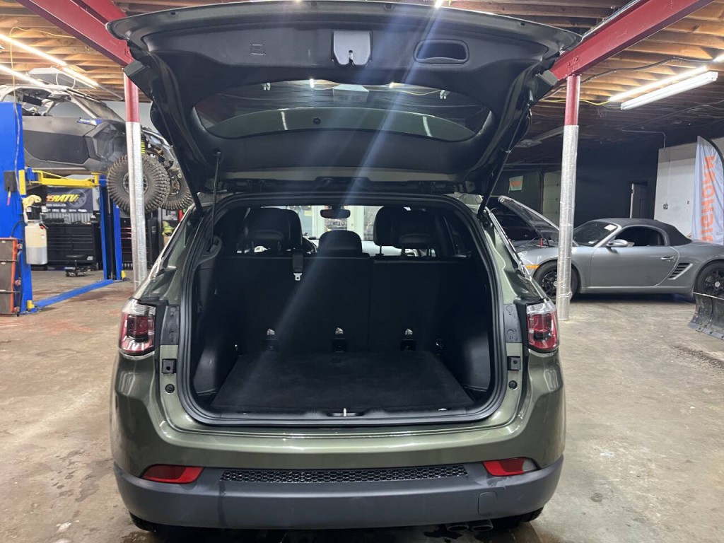 2021 Jeep Compass Image 13