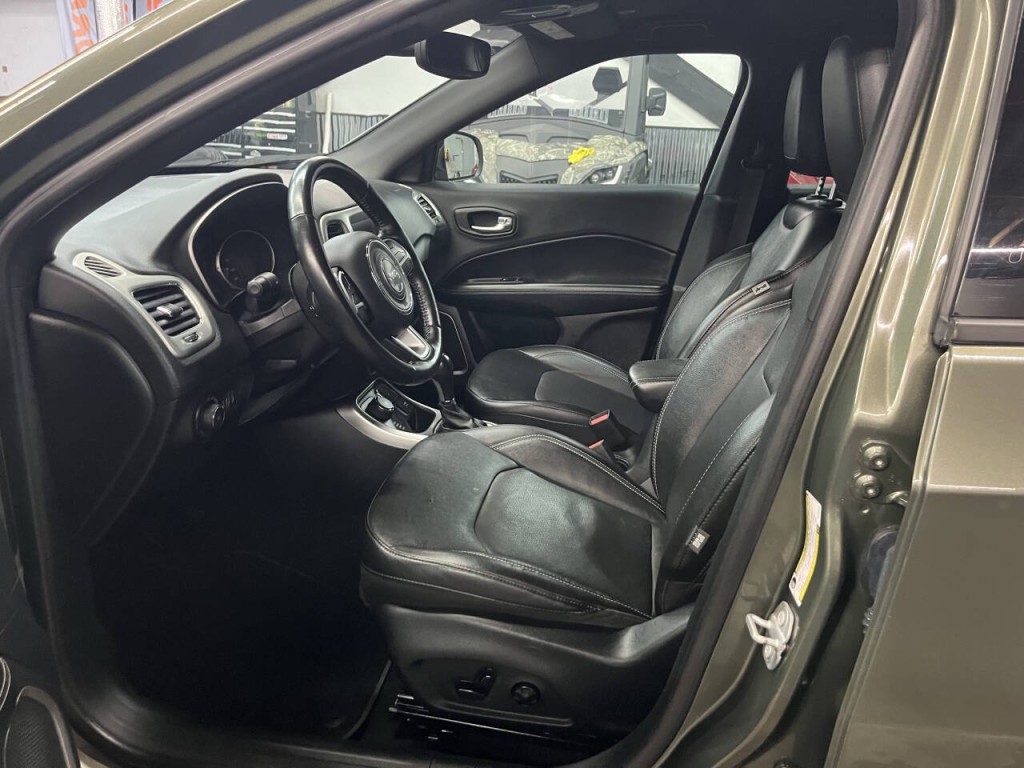 2021 Jeep Compass Image 17