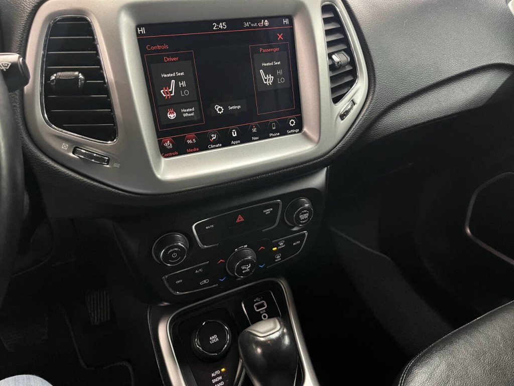 2021 Jeep Compass Image 19