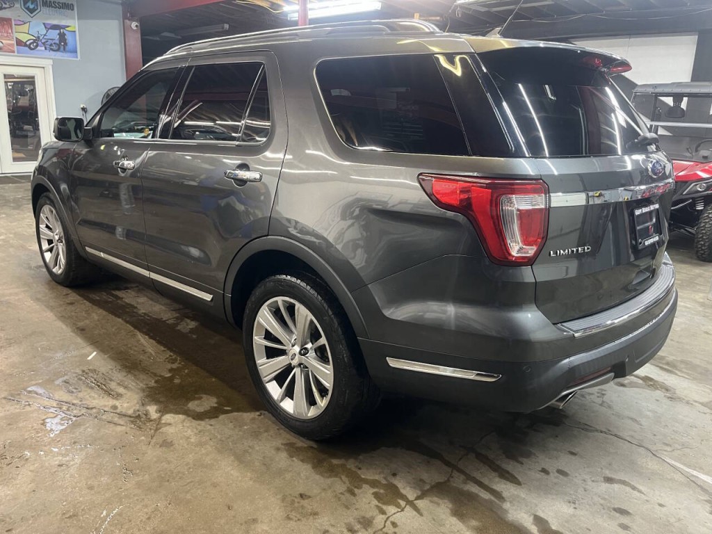 2018 Ford Explorer Image 6