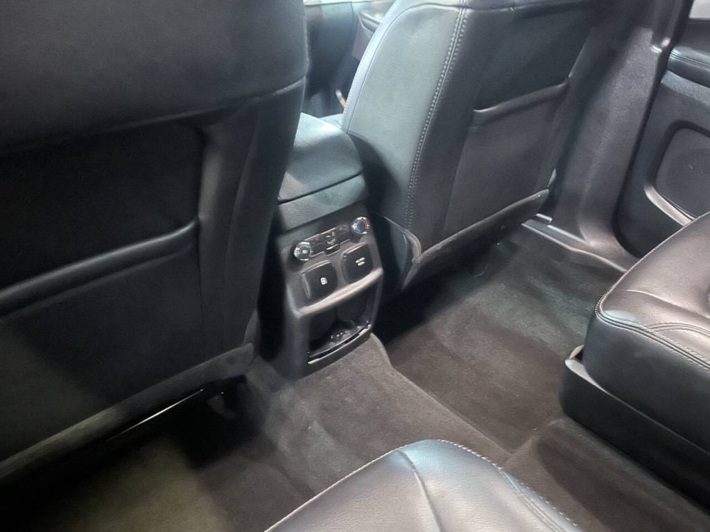 2018 Ford Explorer Image 14