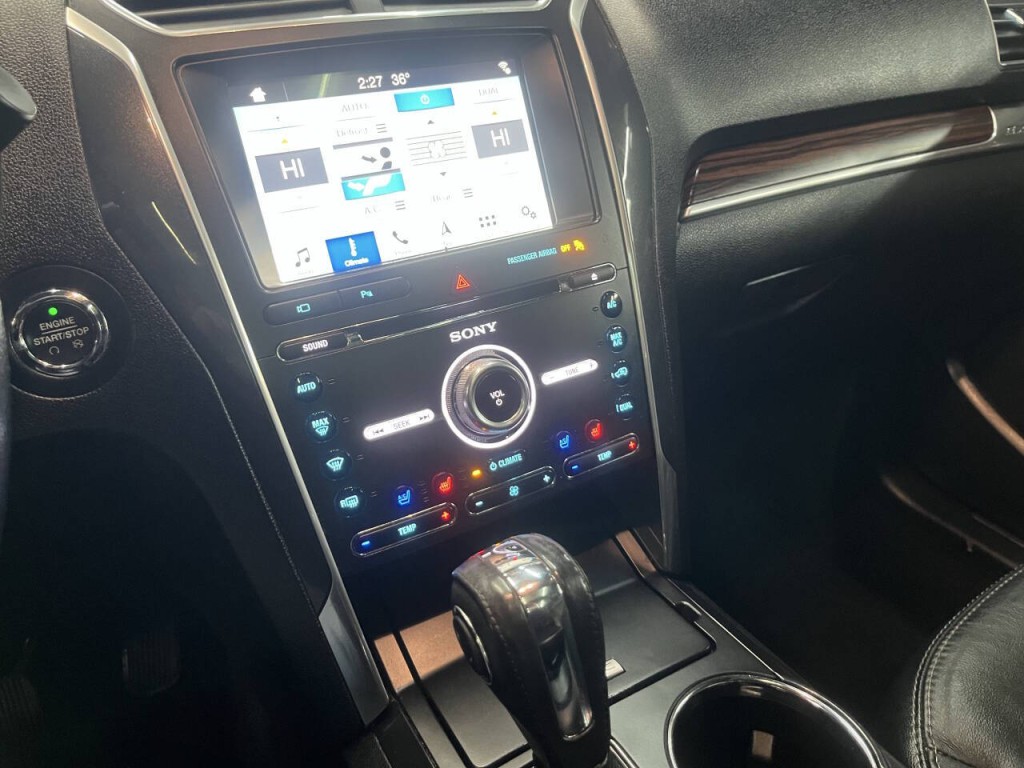 2018 Ford Explorer Image 19