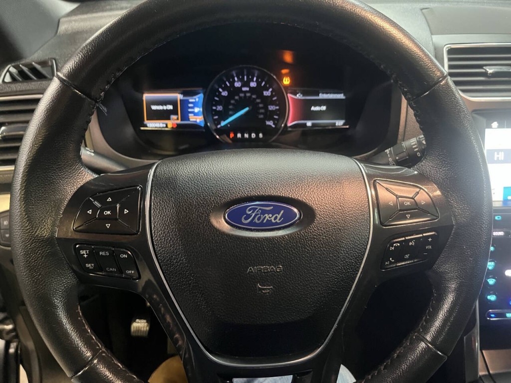 2018 Ford Explorer Image 20