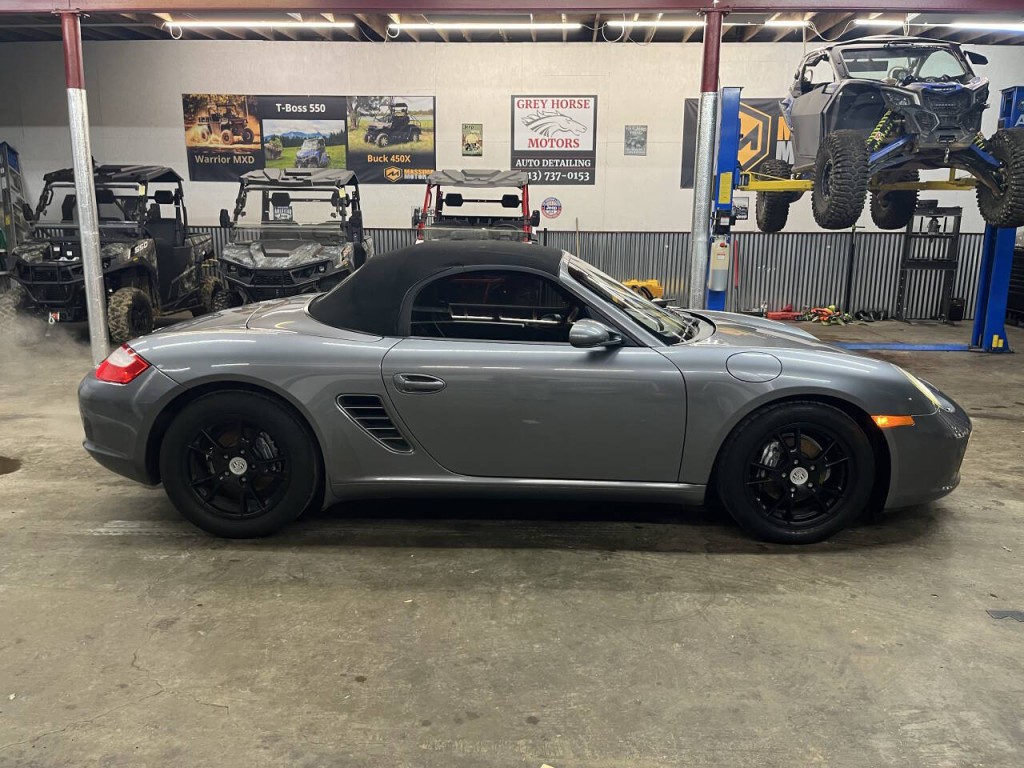 2006 Porsche Boxster Image 2