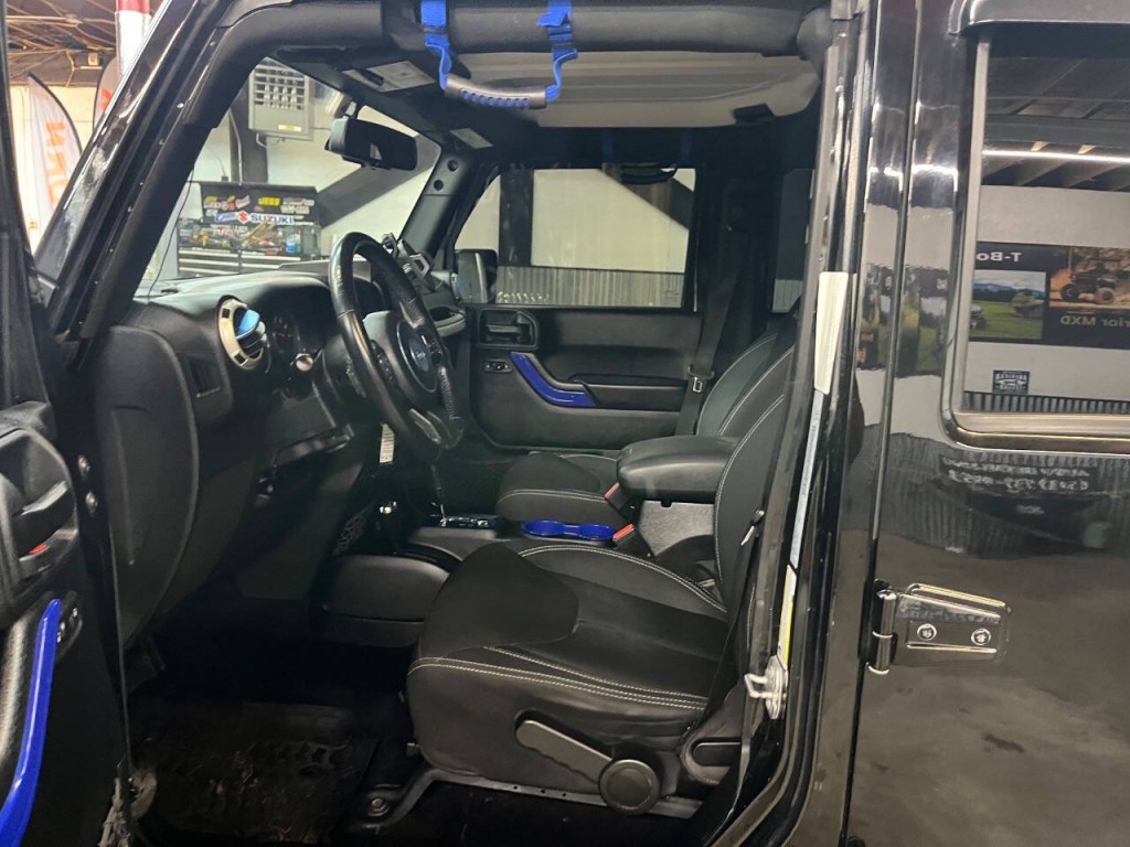 2018 Jeep Wrangler Image 17