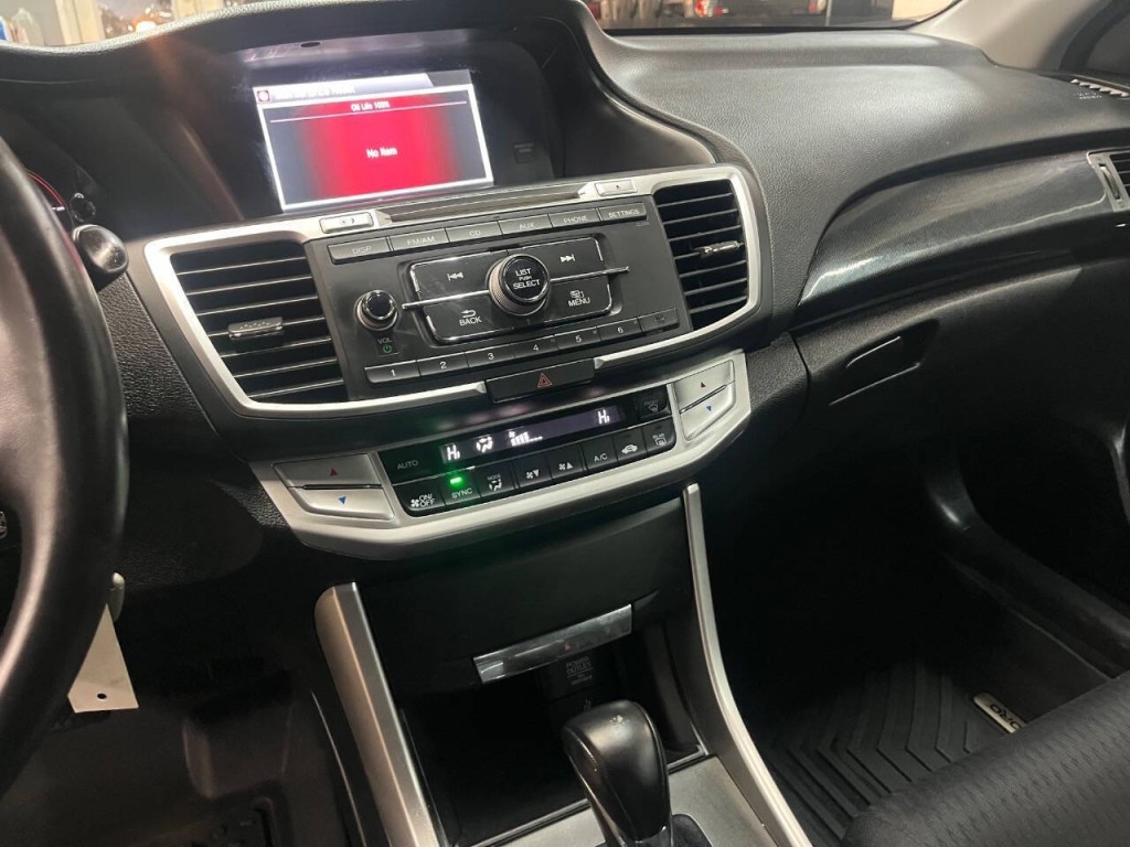 2014 Honda Accord Image 20