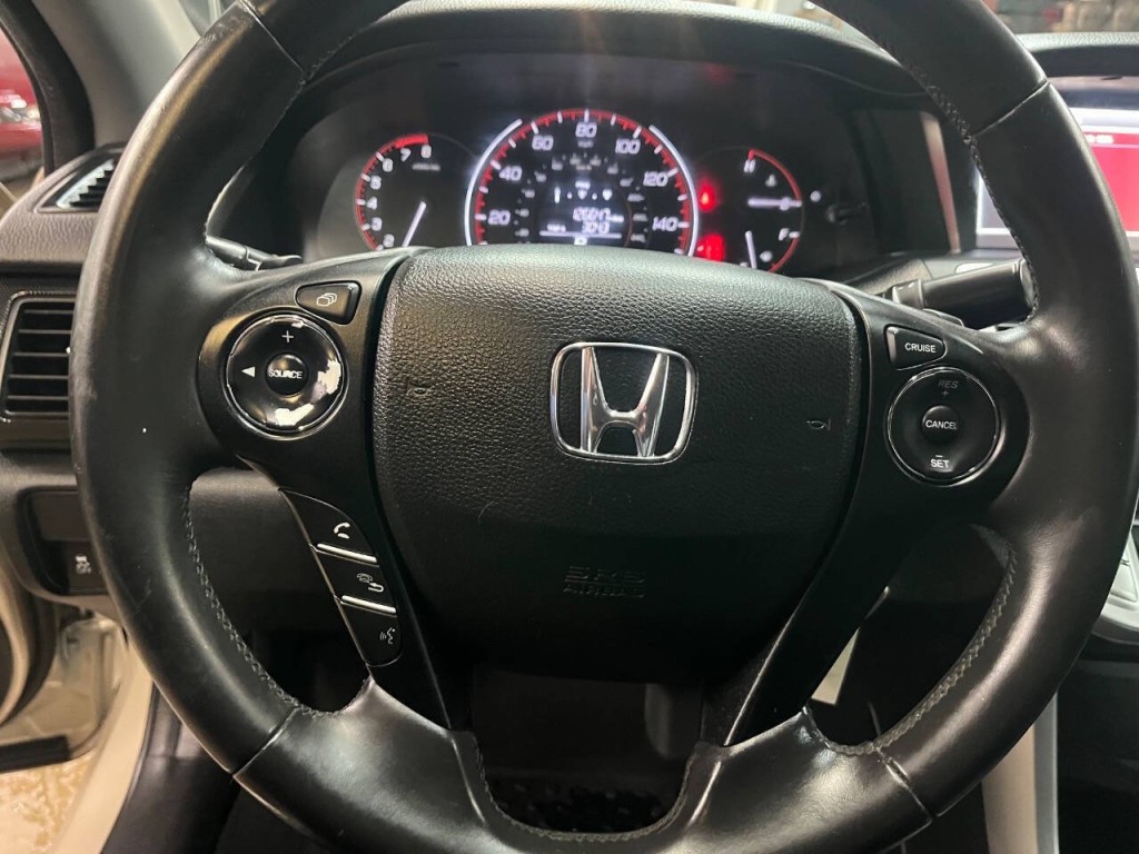 2014 Honda Accord Image 27