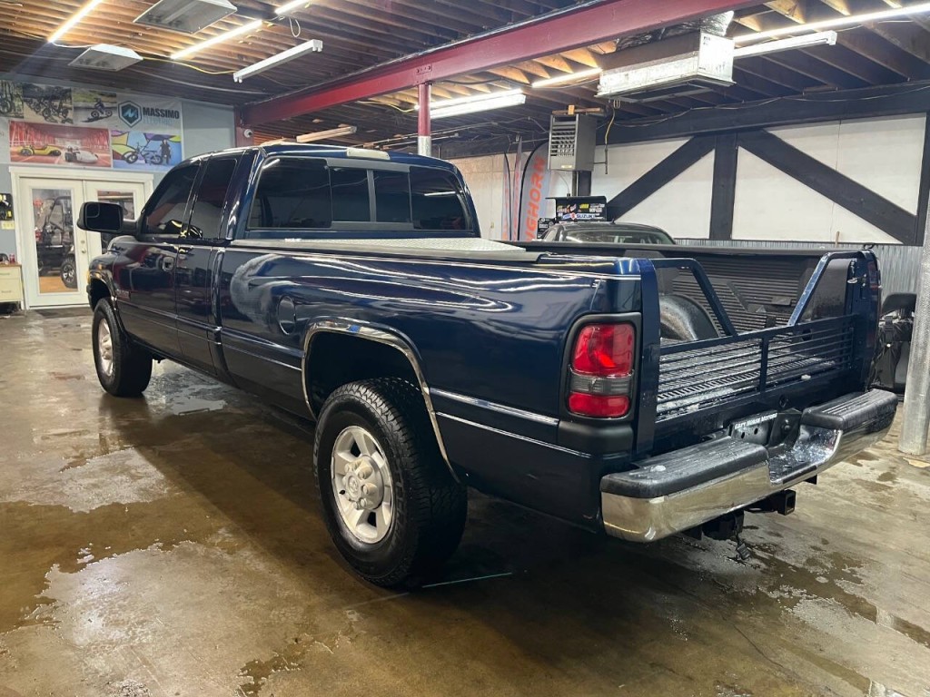 2002 Dodge Ram 2500 Image 6