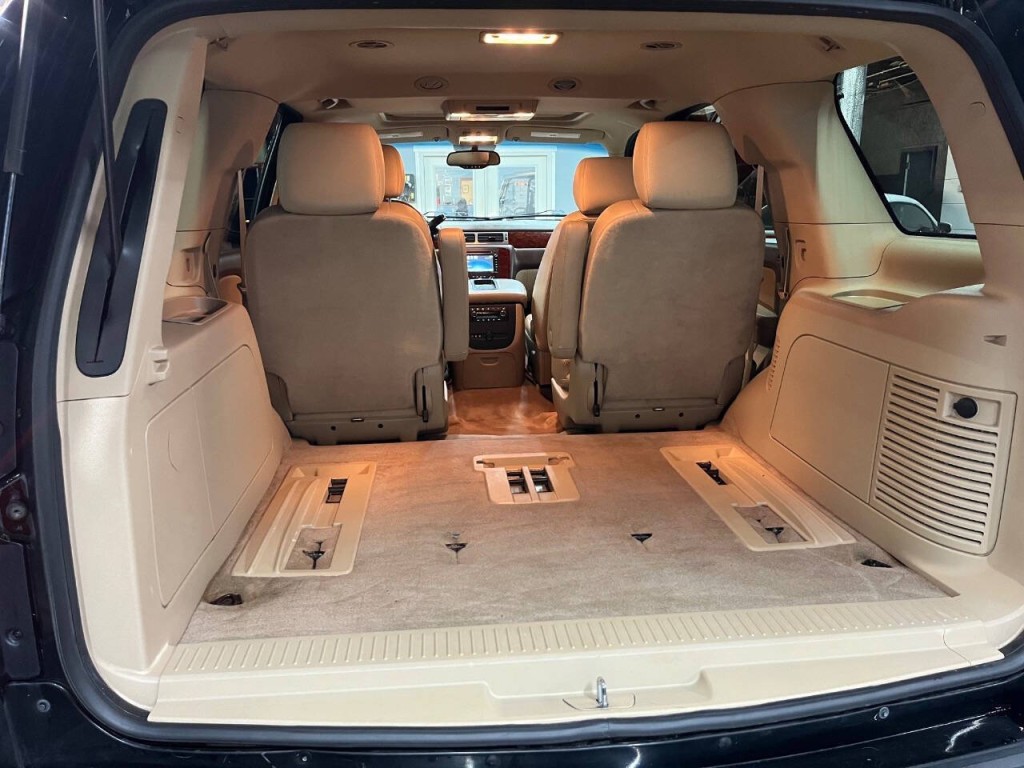 2014 Chevrolet Tahoe Image 13