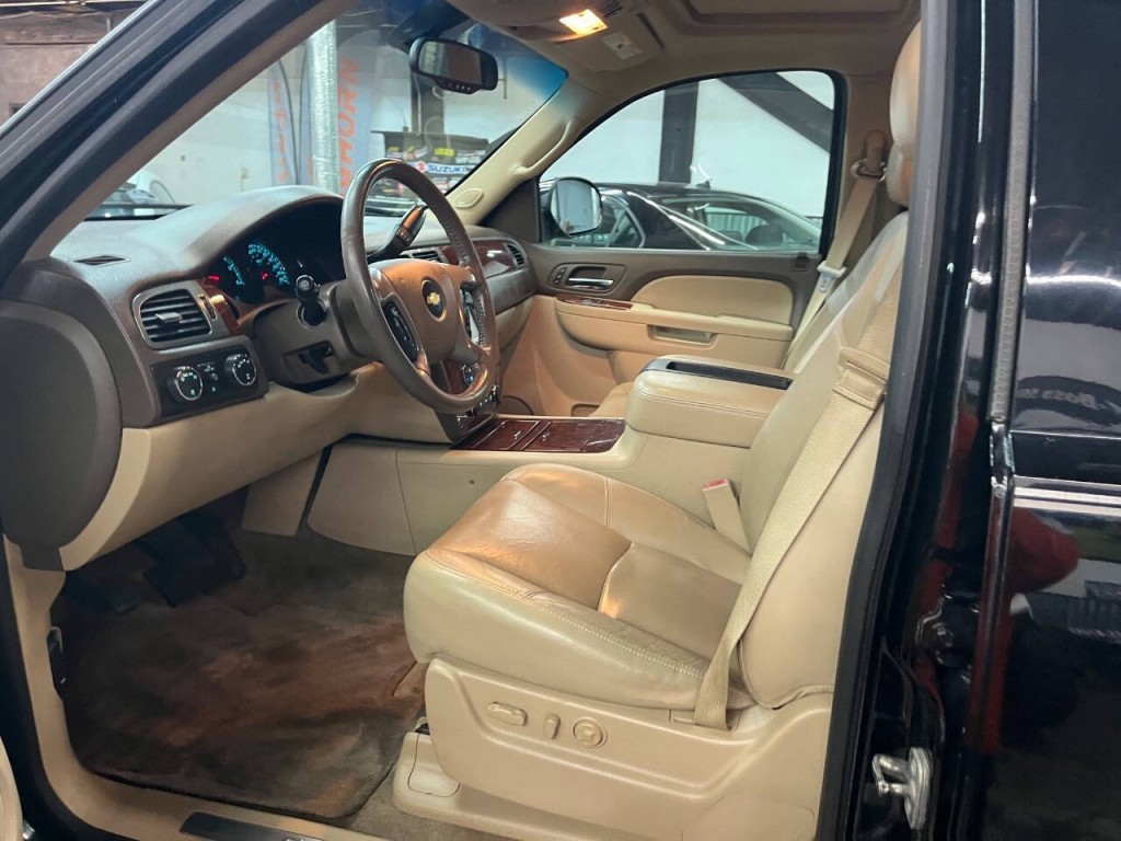 2014 Chevrolet Tahoe Image 17