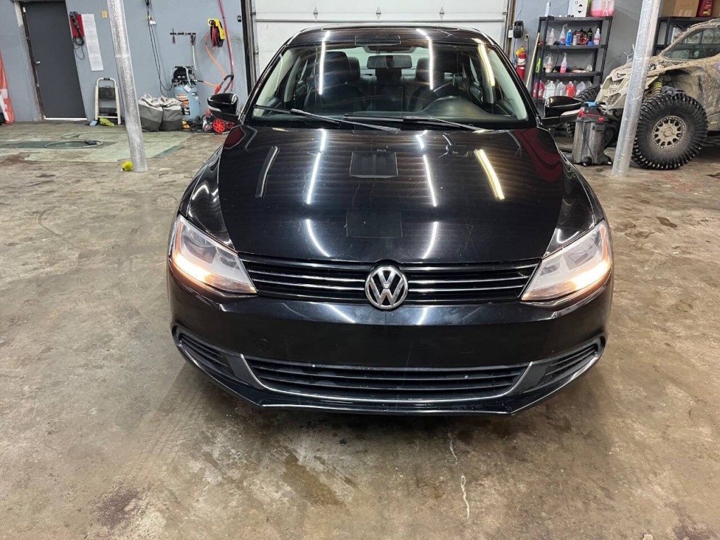 2013 Volkswagen Jetta Image 4