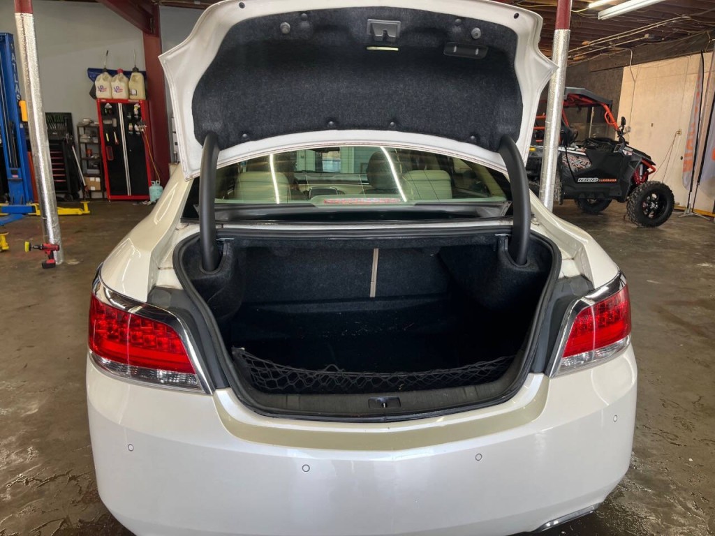 2011 Buick LaCrosse Image 14