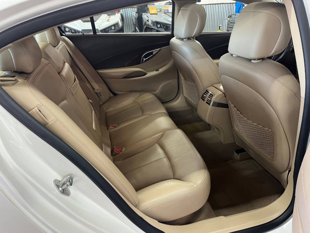 2011 Buick LaCrosse Image 20